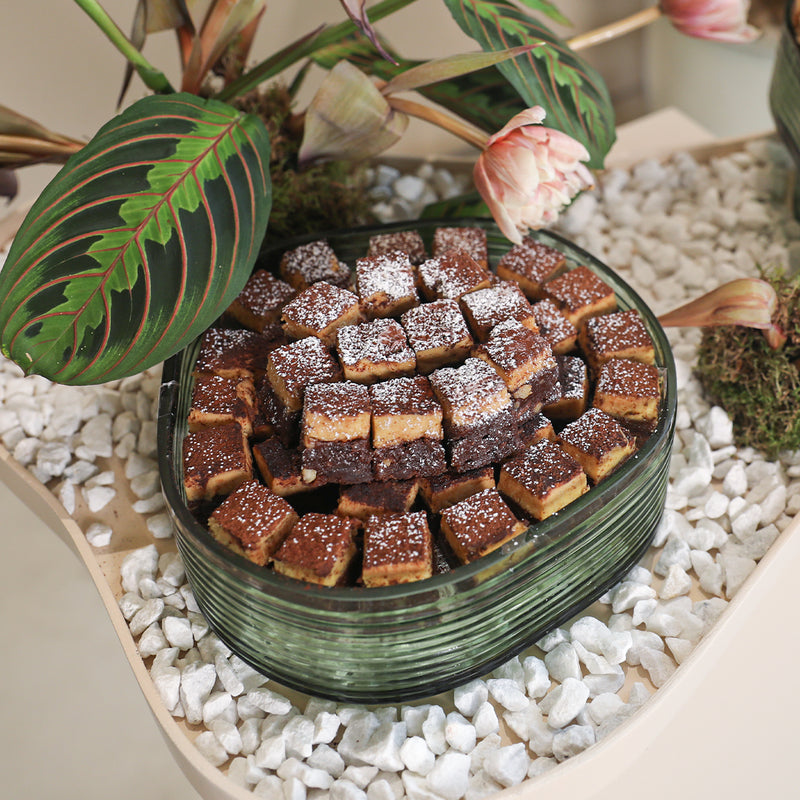 Brownie Tiramisu & Pecan Bites - 97 Pcs